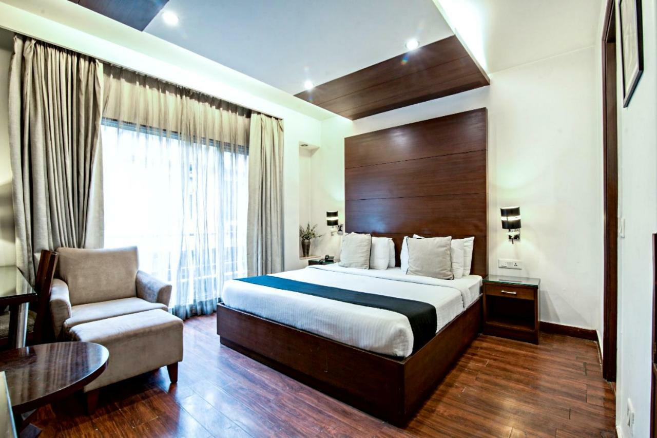 The Grand Vikalp By Saga Hotels Νέο Δελχί Εξωτερικό φωτογραφία